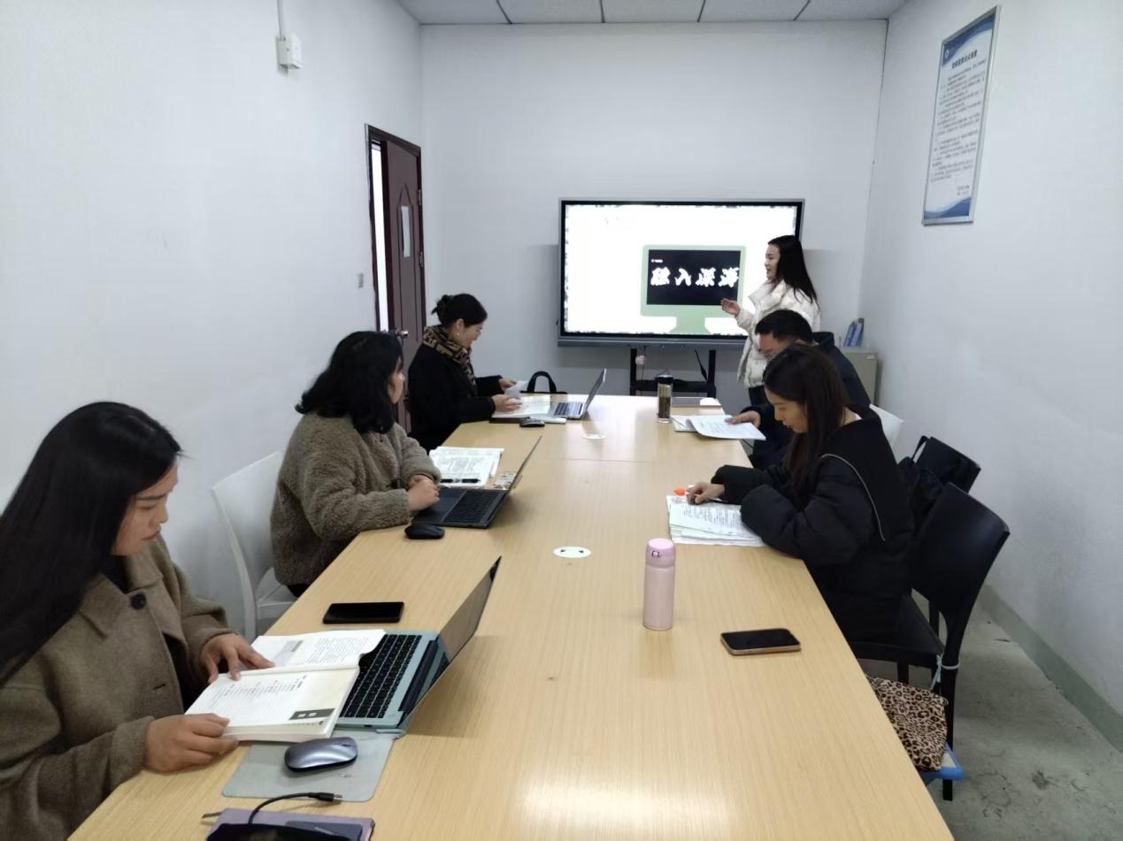 凝心聚力研教学 铸魂育人强国防 —— OK138太阳集团军事理论课程教研室组织开展集体备课会