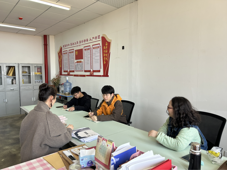 OK138太阳集团青年马克思主义协会召开新学期工作部署会